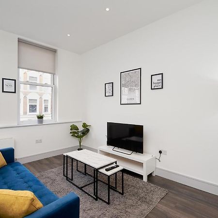 High Spec 2 Bed Apartment W/Parking Available London Bagian luar foto